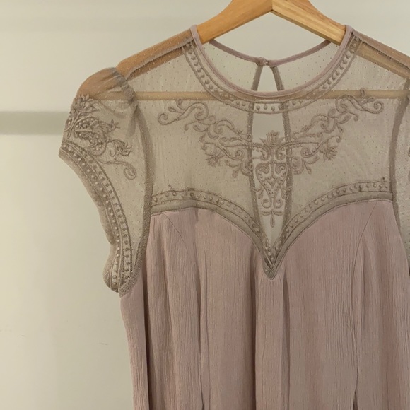 Lace top, lilac dress - Picture 2 of 2